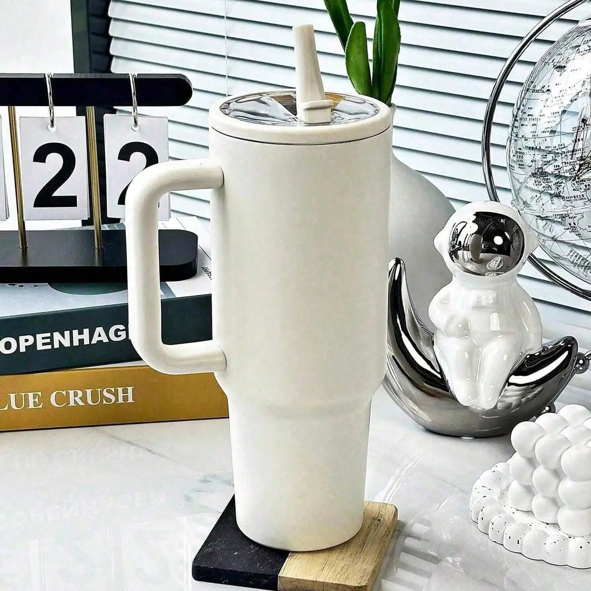 40oz Insulated Tumbler Stainless Steel Travel Mug with Handle & Straw